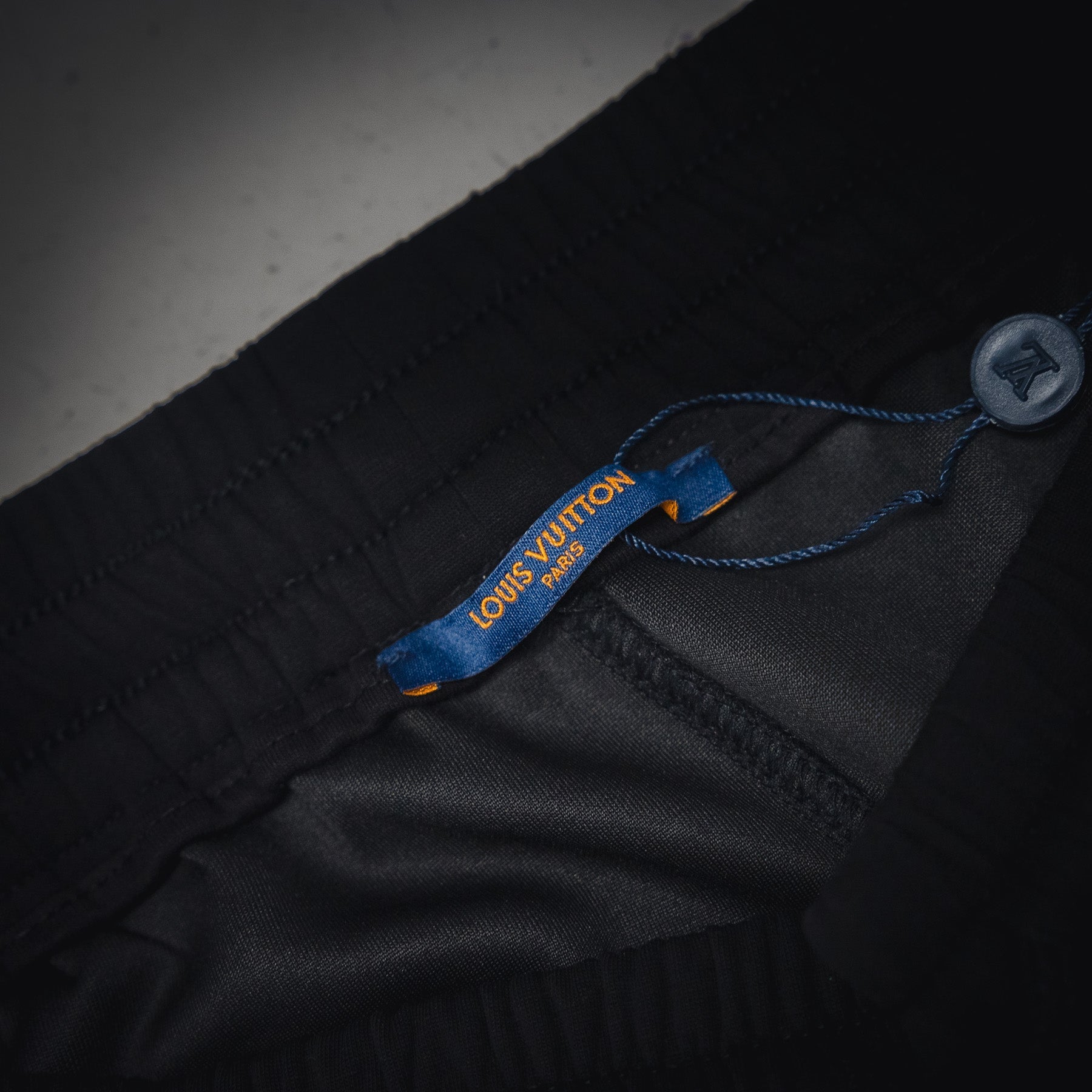 Louis 25ss embroidered short