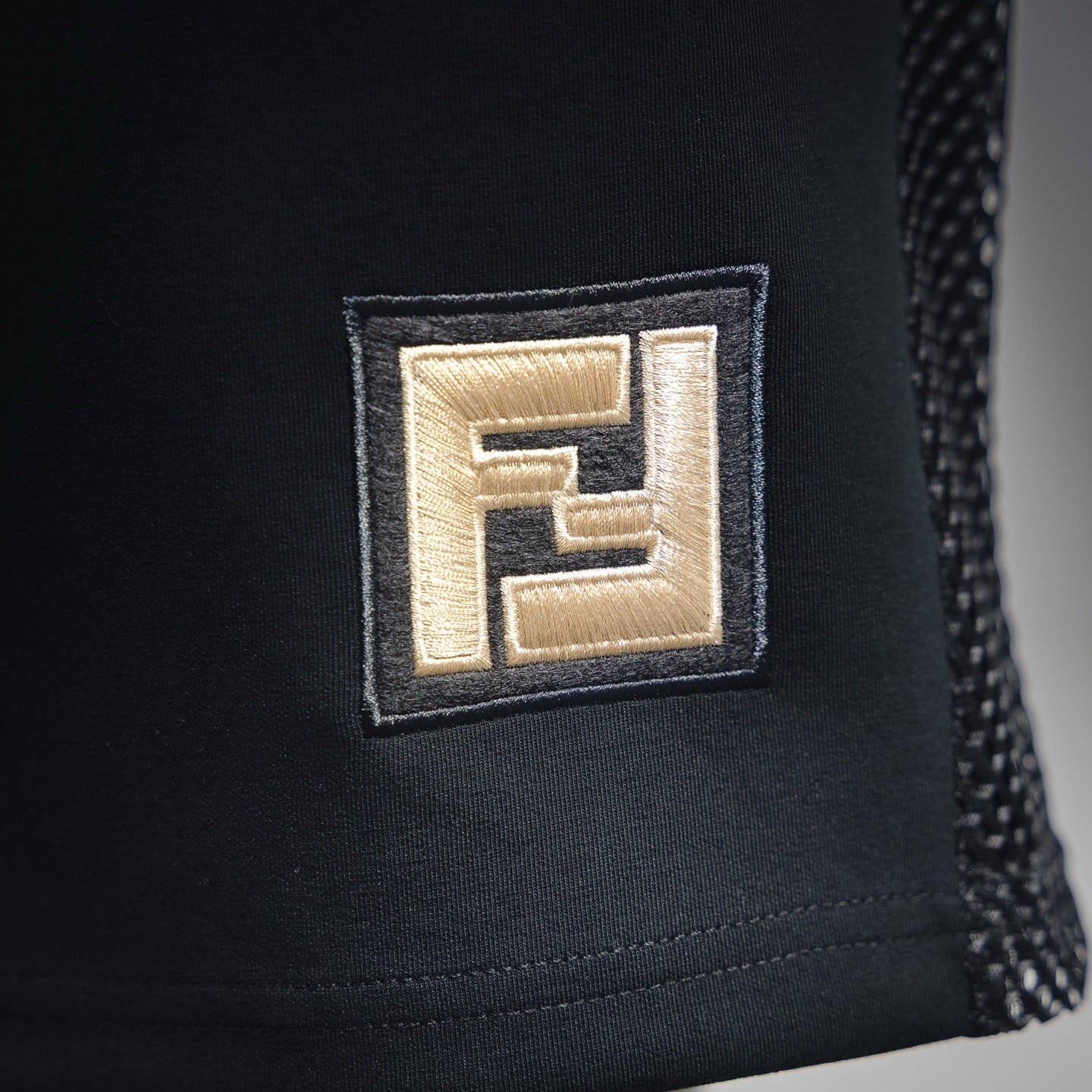 Fend 25ss embroidered short