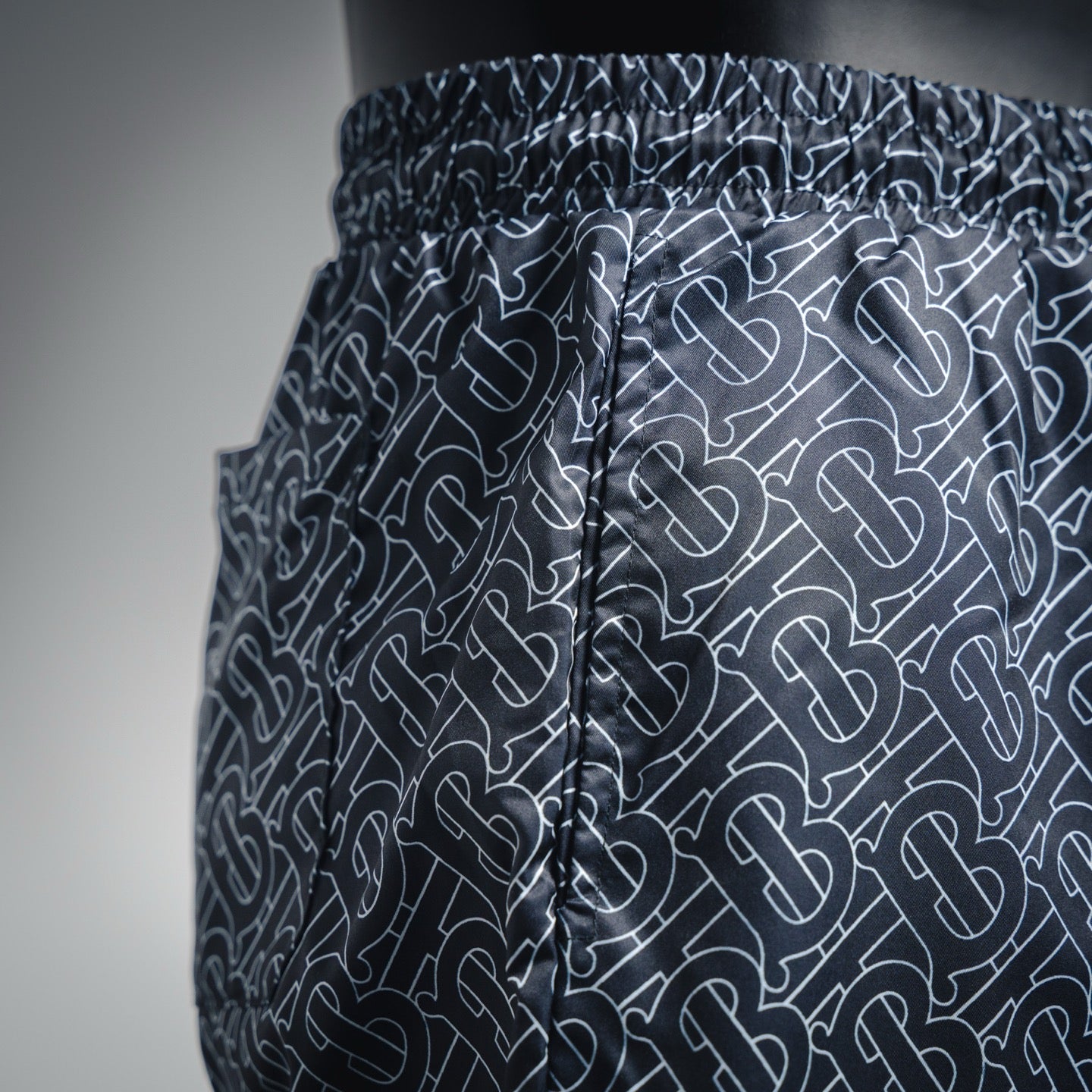 Bur 25ss print short