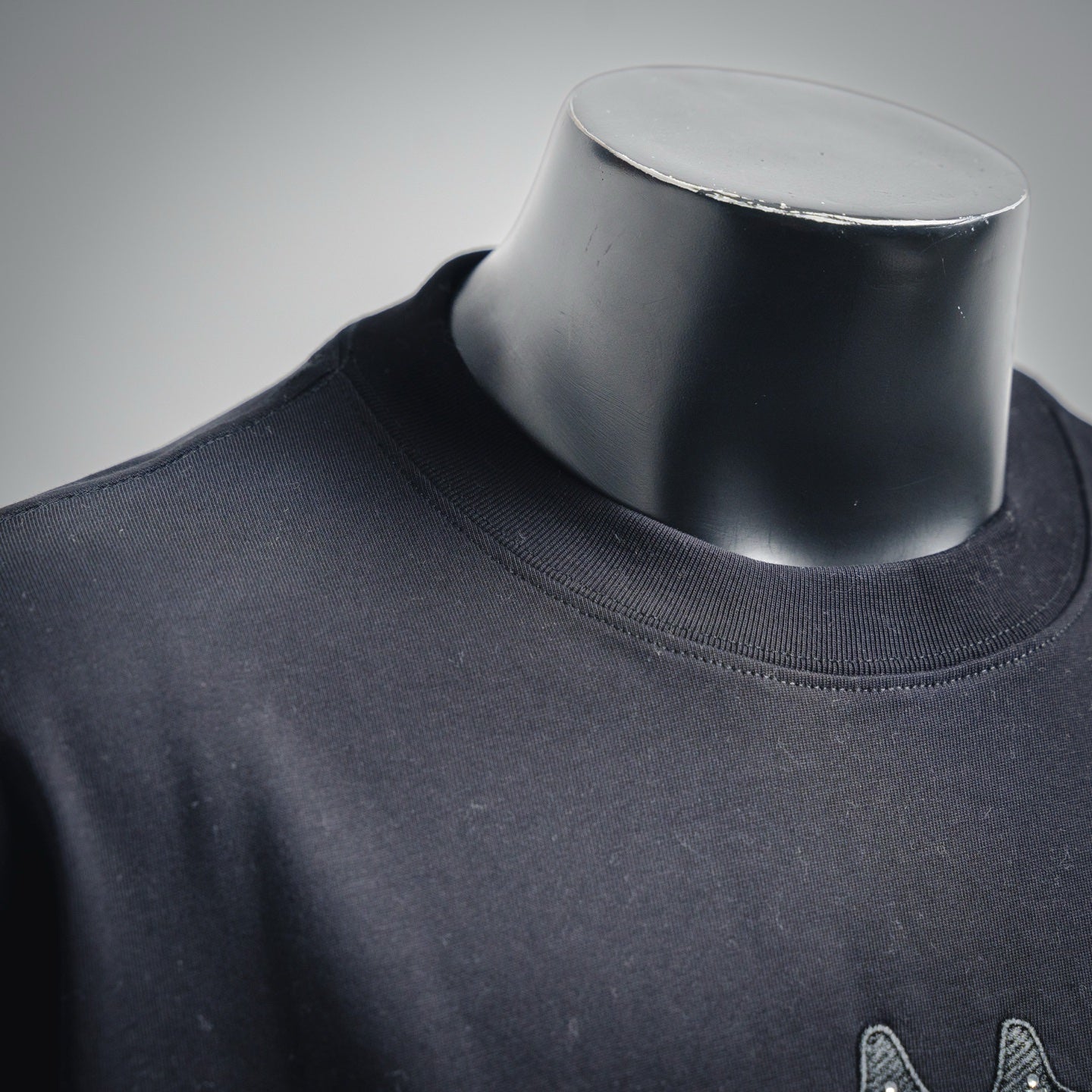 Louis 25ss embroidered t-shirt