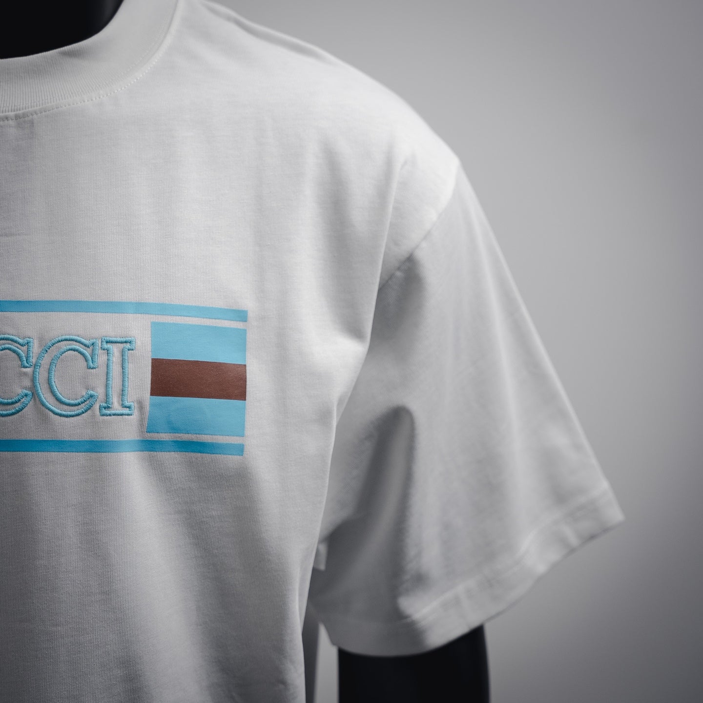 Guc 25ss embroidered t-shirt