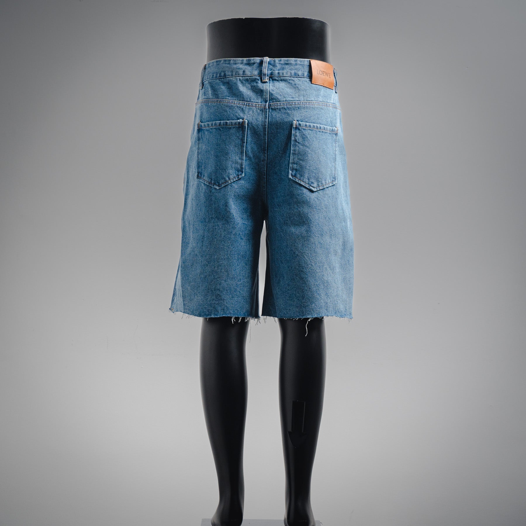 Loe anagram denim short