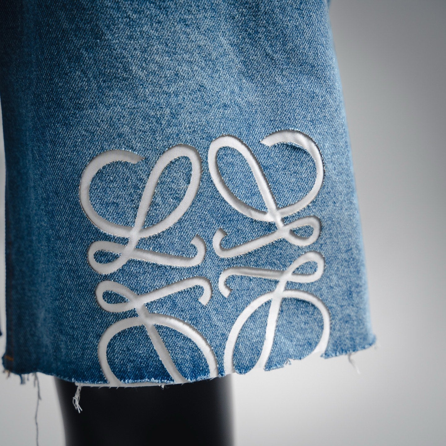 Loe anagram denim short