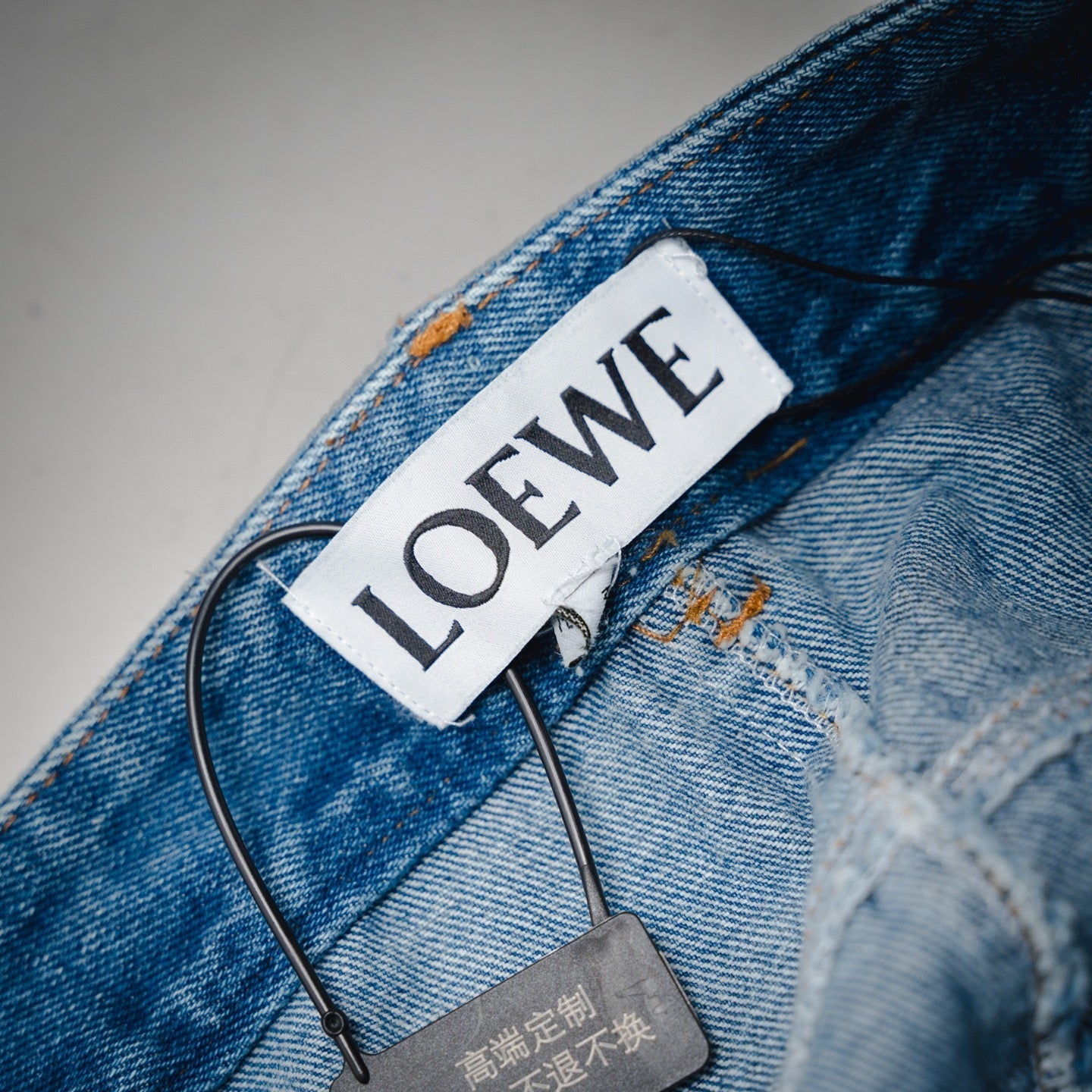 Loe anagram denim short