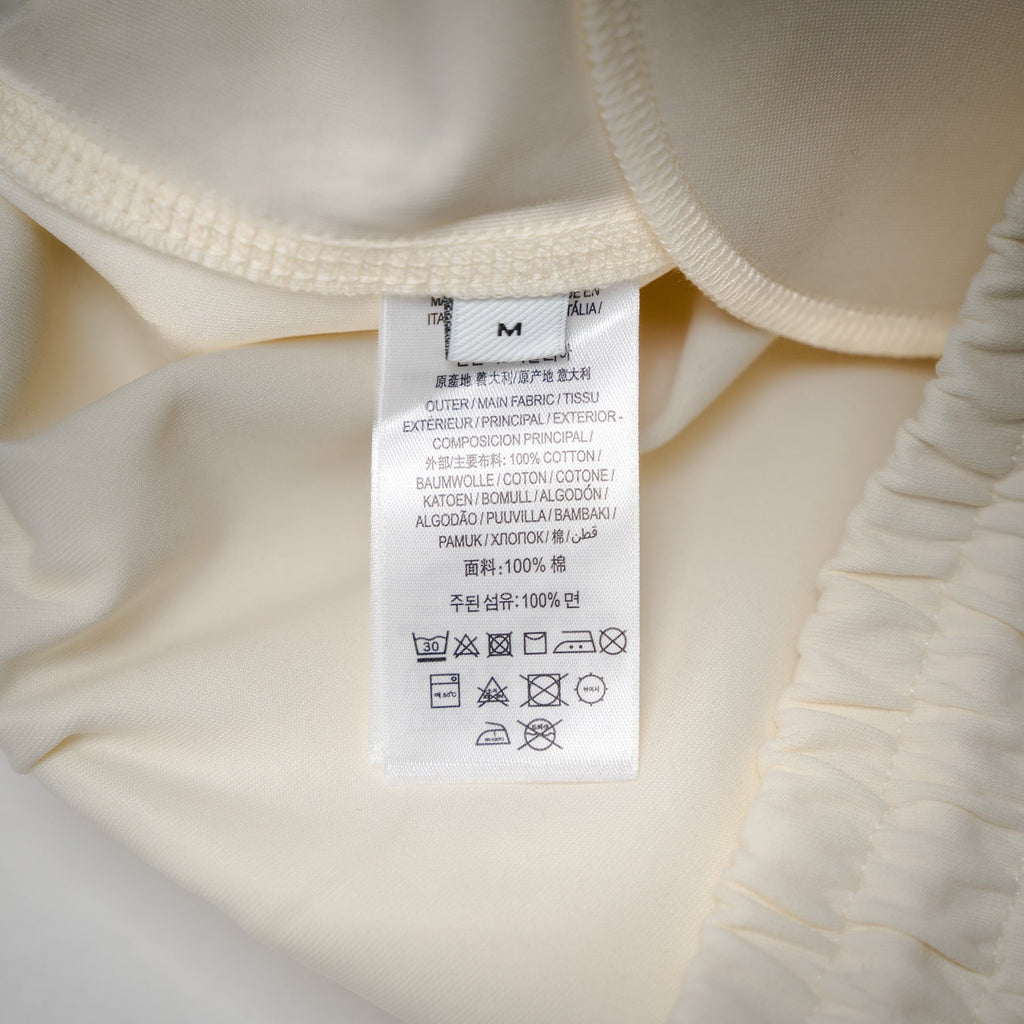 Bur embroidered short