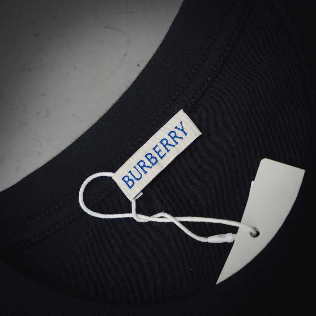 Bur embroidered t-shirt