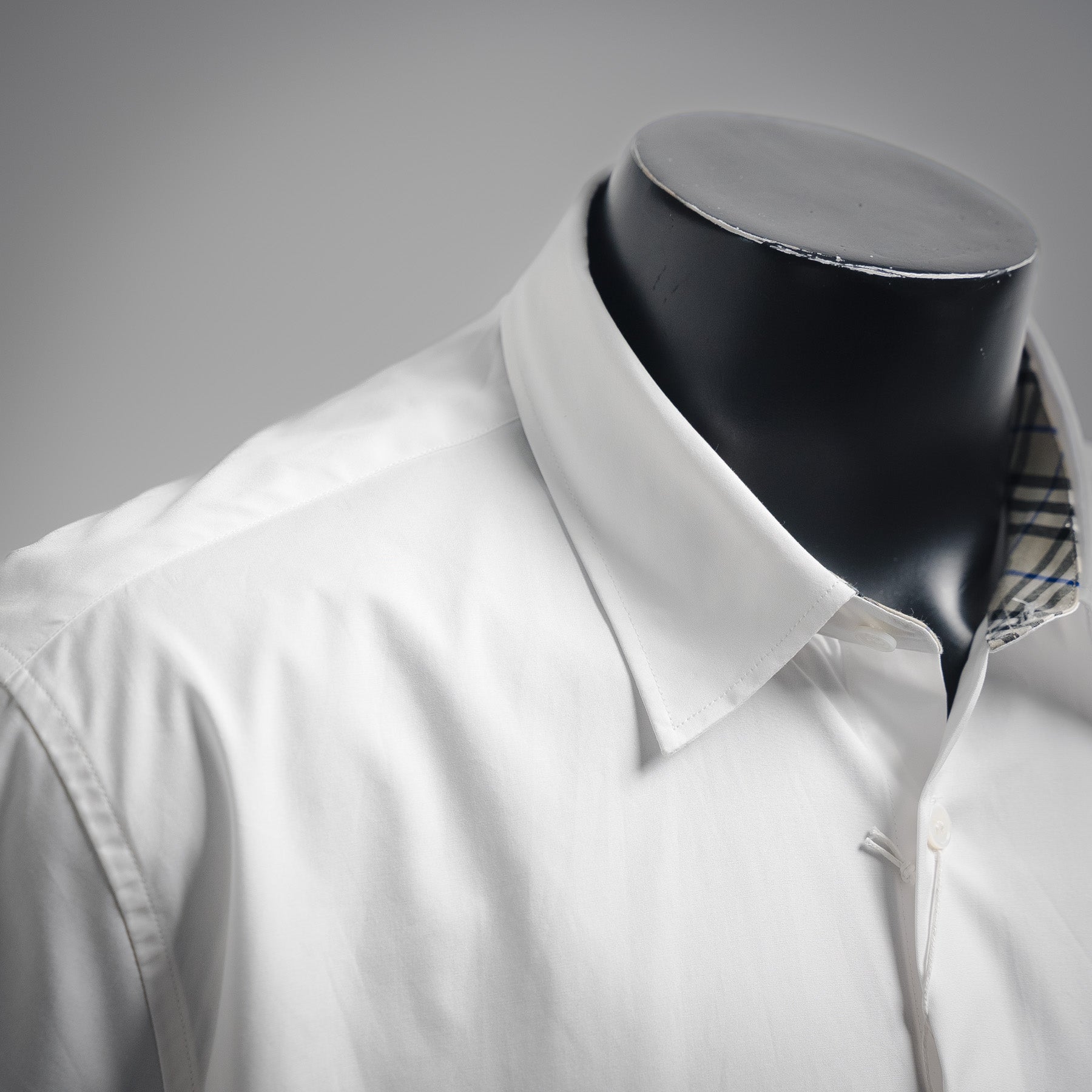 Bur embroidered shirt