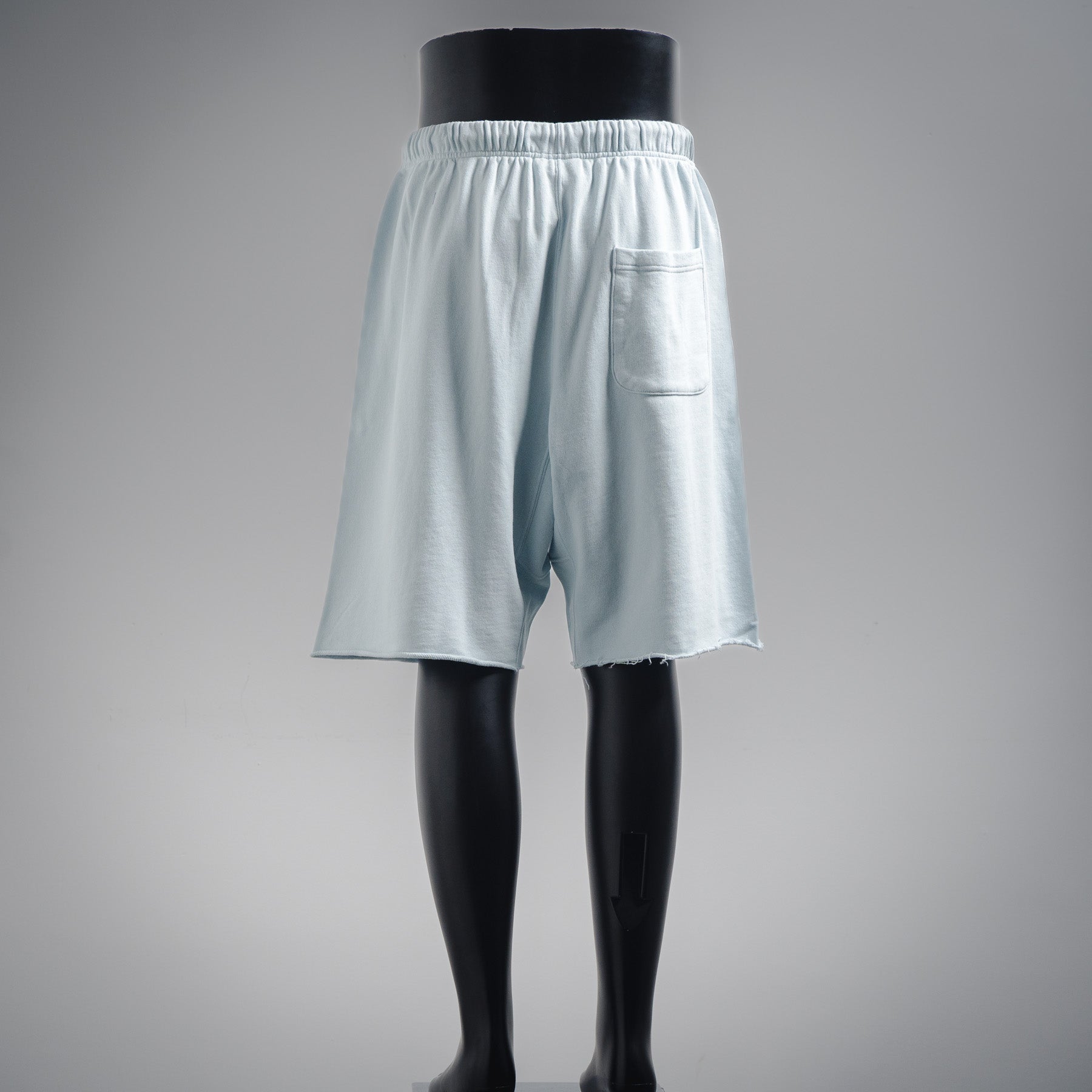 Saint mic ribon saint print short