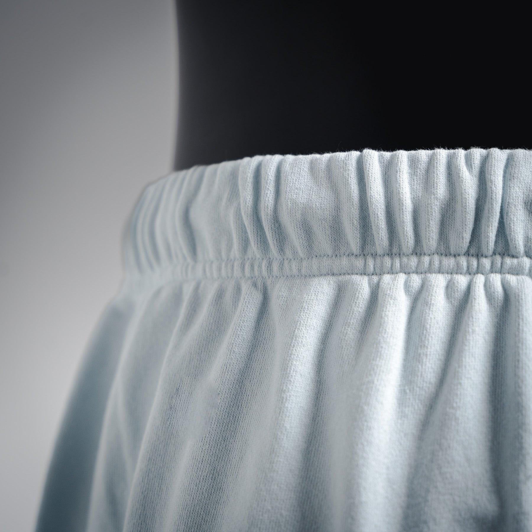 Saint mic ribon saint print short