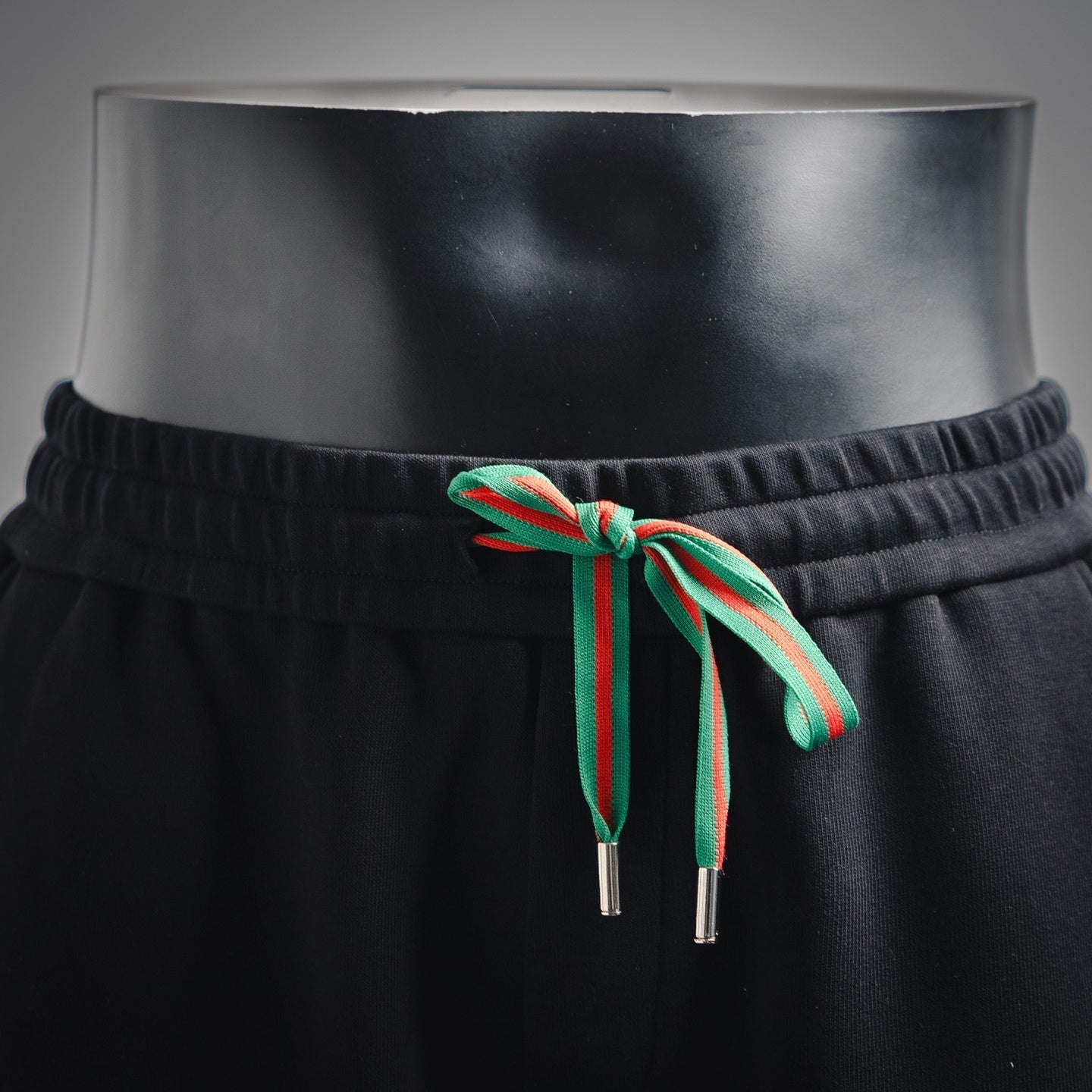 Guc 25ss print short