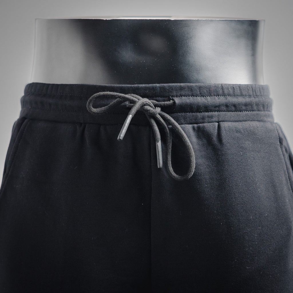 Louis embroidered short