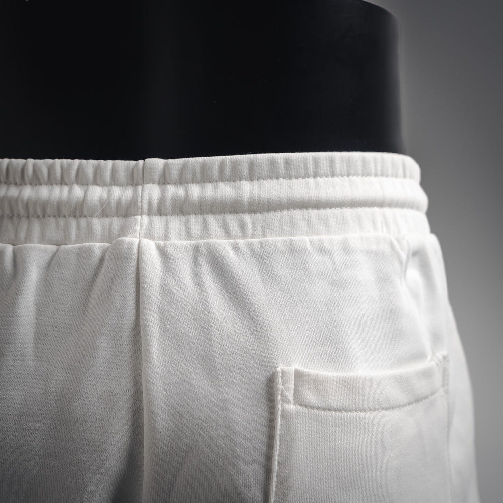 Louis embroidered short