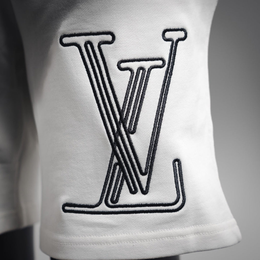 Louis embroidered short