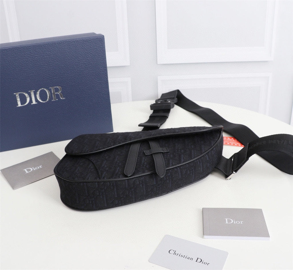 Dio  saddle oblique bag