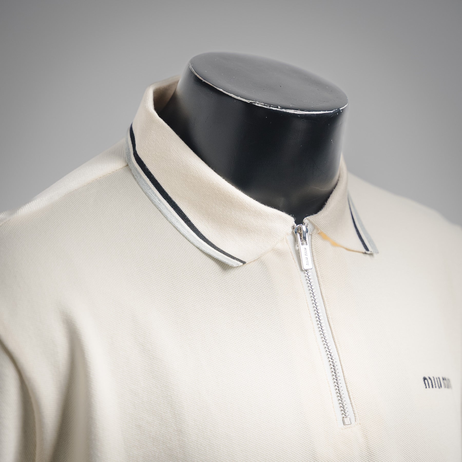 Miu 25ss zipper polo