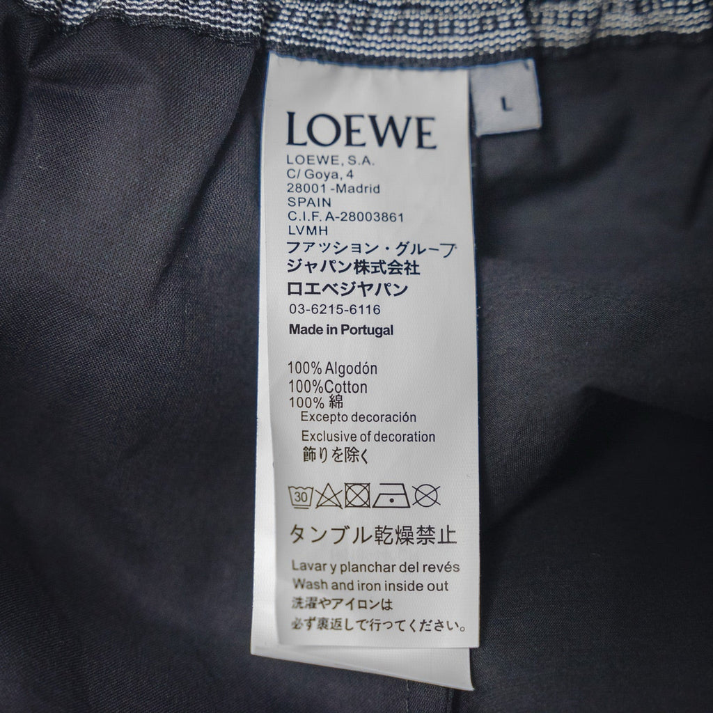 Loe embroidered short