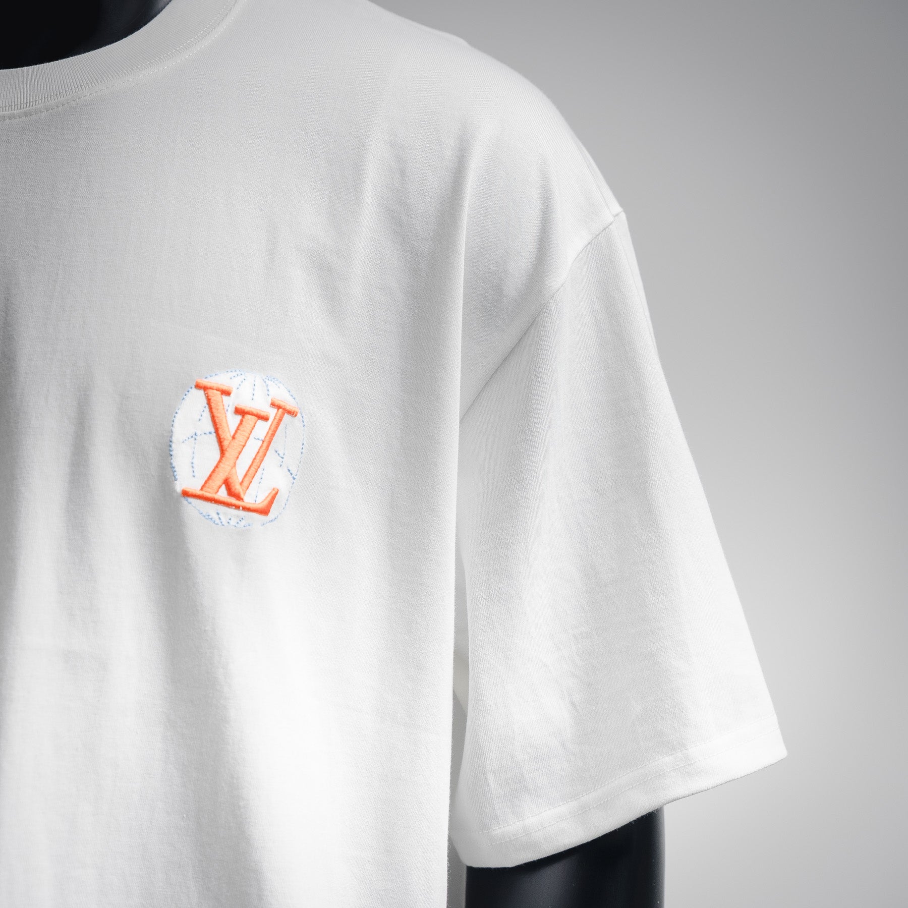 Louis 25ss embroidered t-shirt