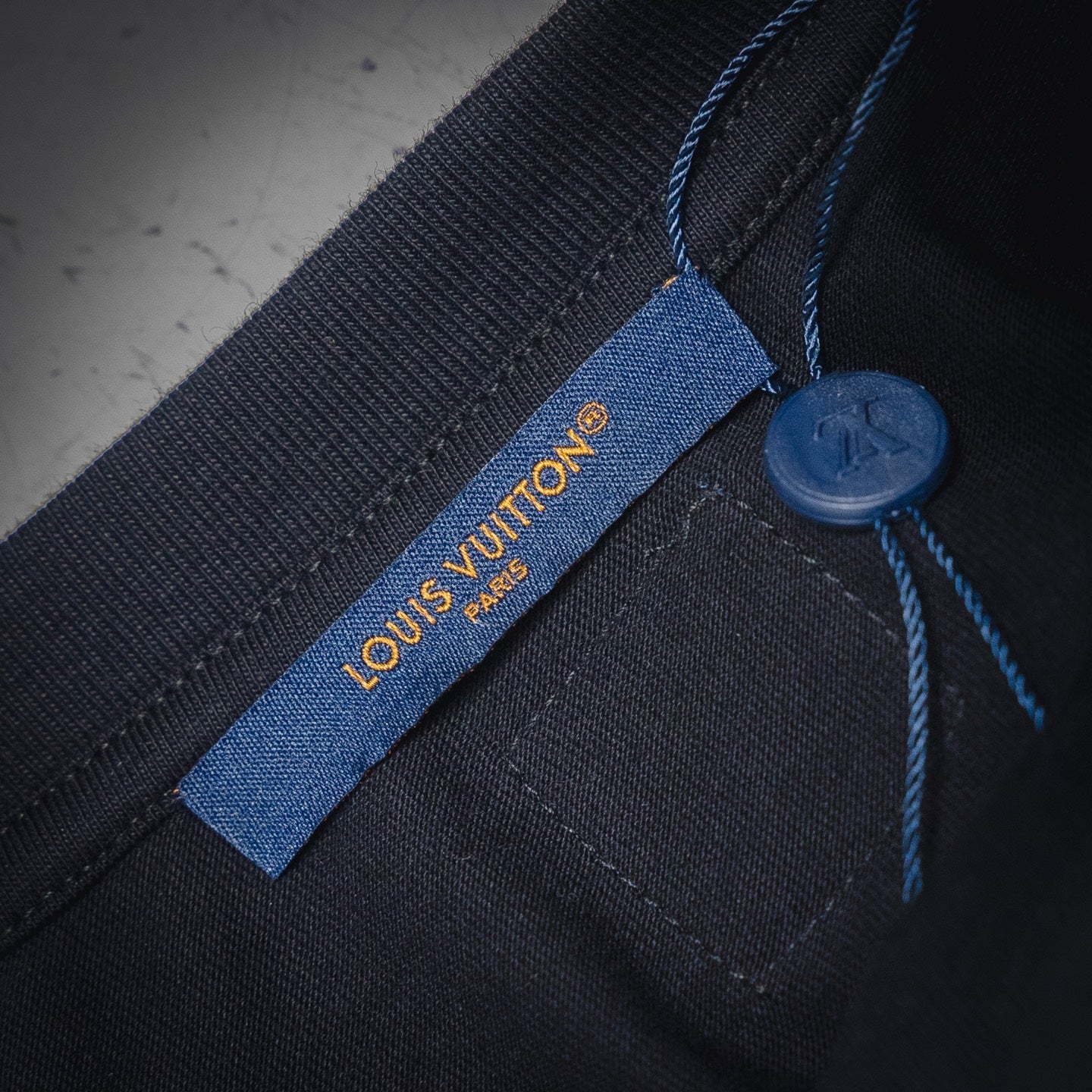 Louis 25ss embroidered t-shirt