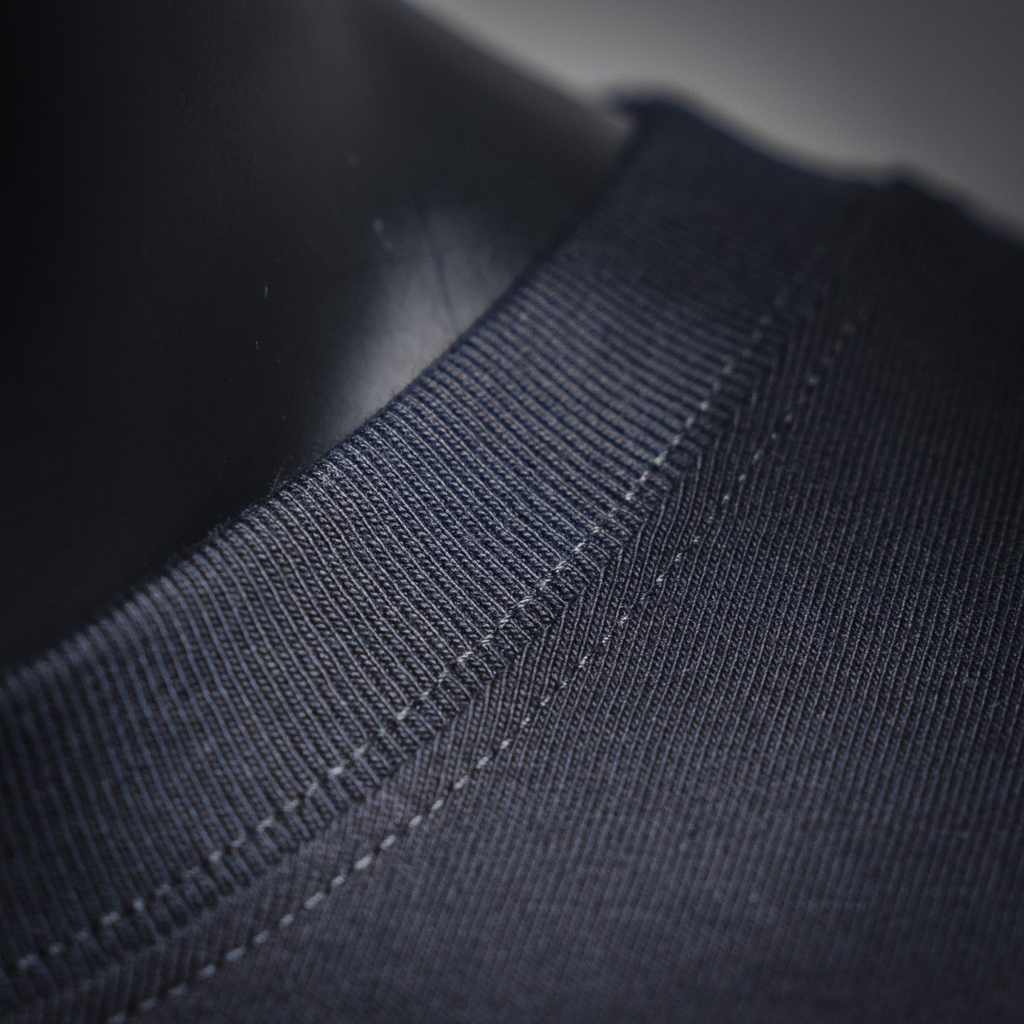 Louis 25ss embroidered t-shirt