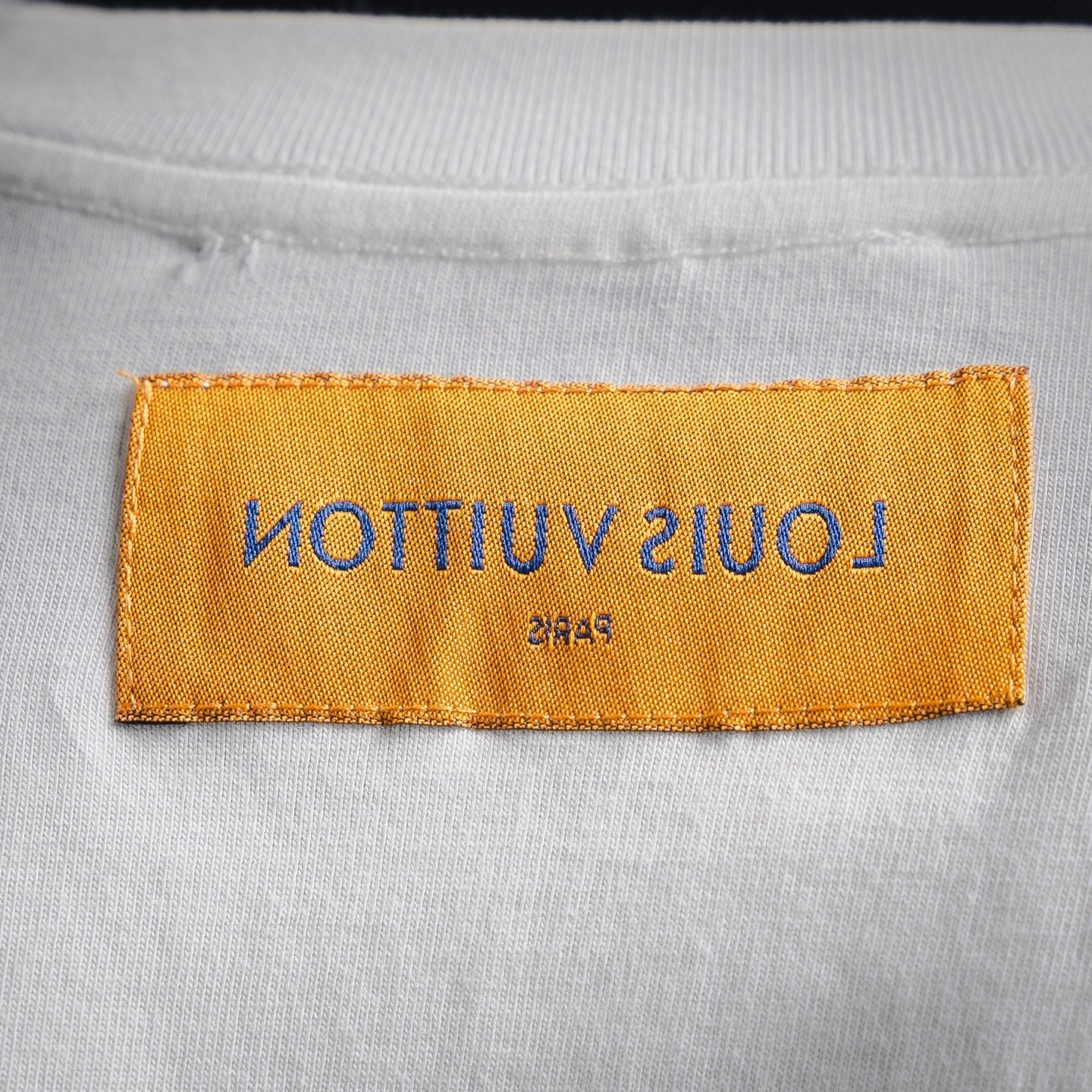 Louis 25ss embroidered t-shirt