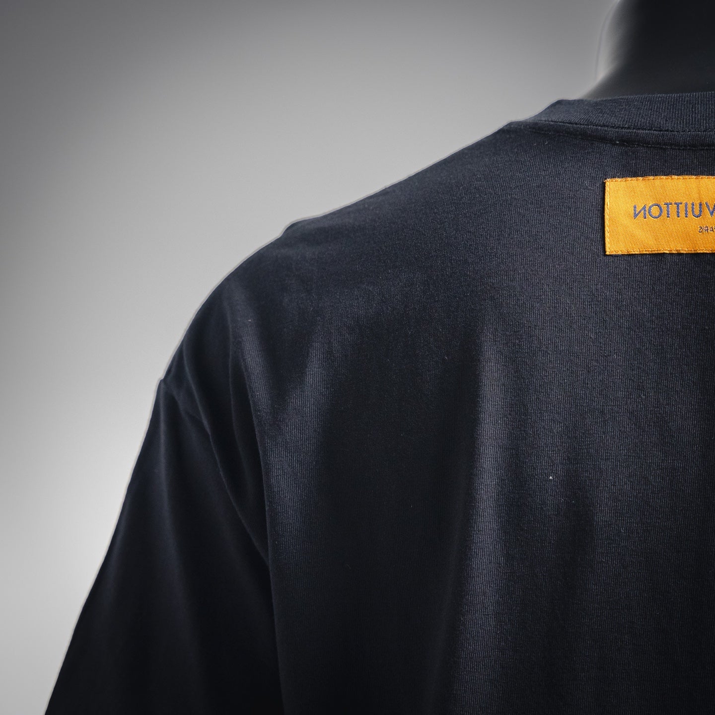 Louis 25ss embroidered t-shirt