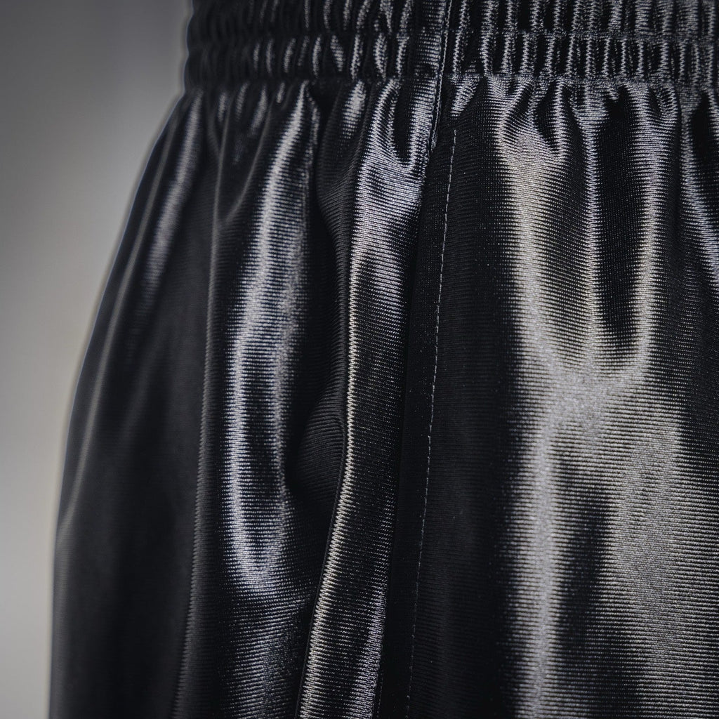 Balen 25ss embroidered short