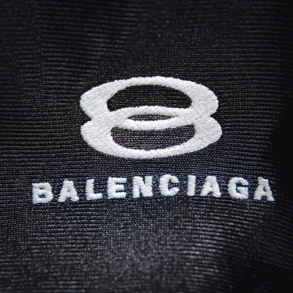 Balen 25ss embroidered short