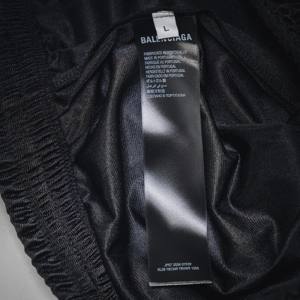 Balen 25ss embroidered short