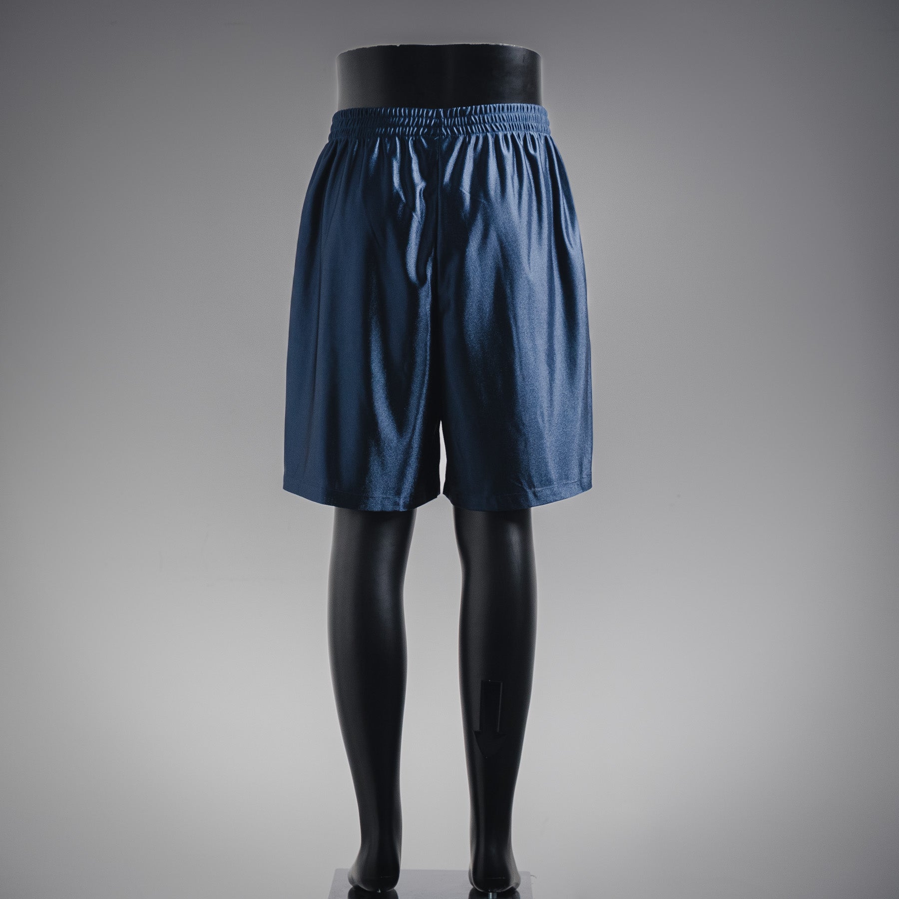 Balen 25ss embroidered short