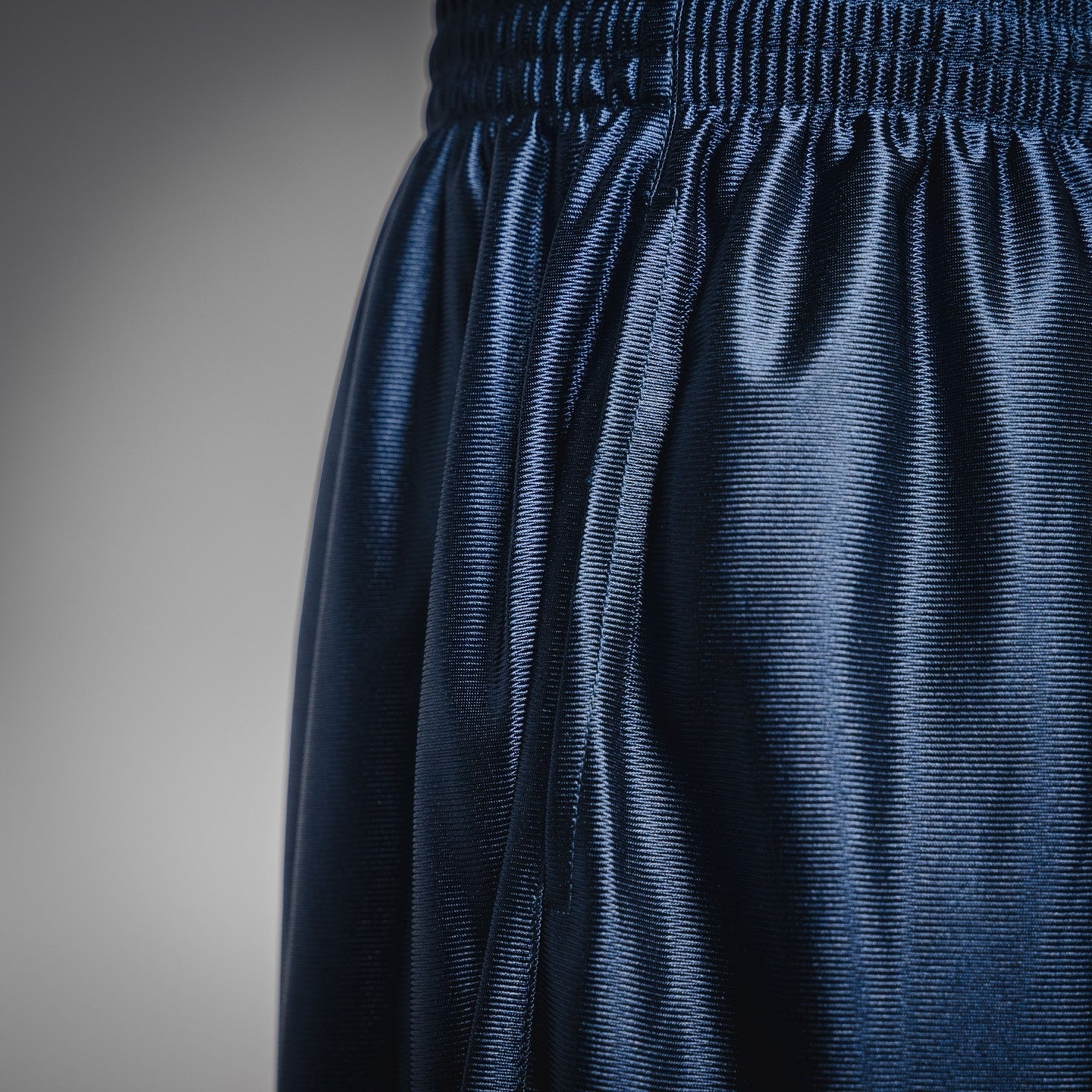 Balen 25ss embroidered short