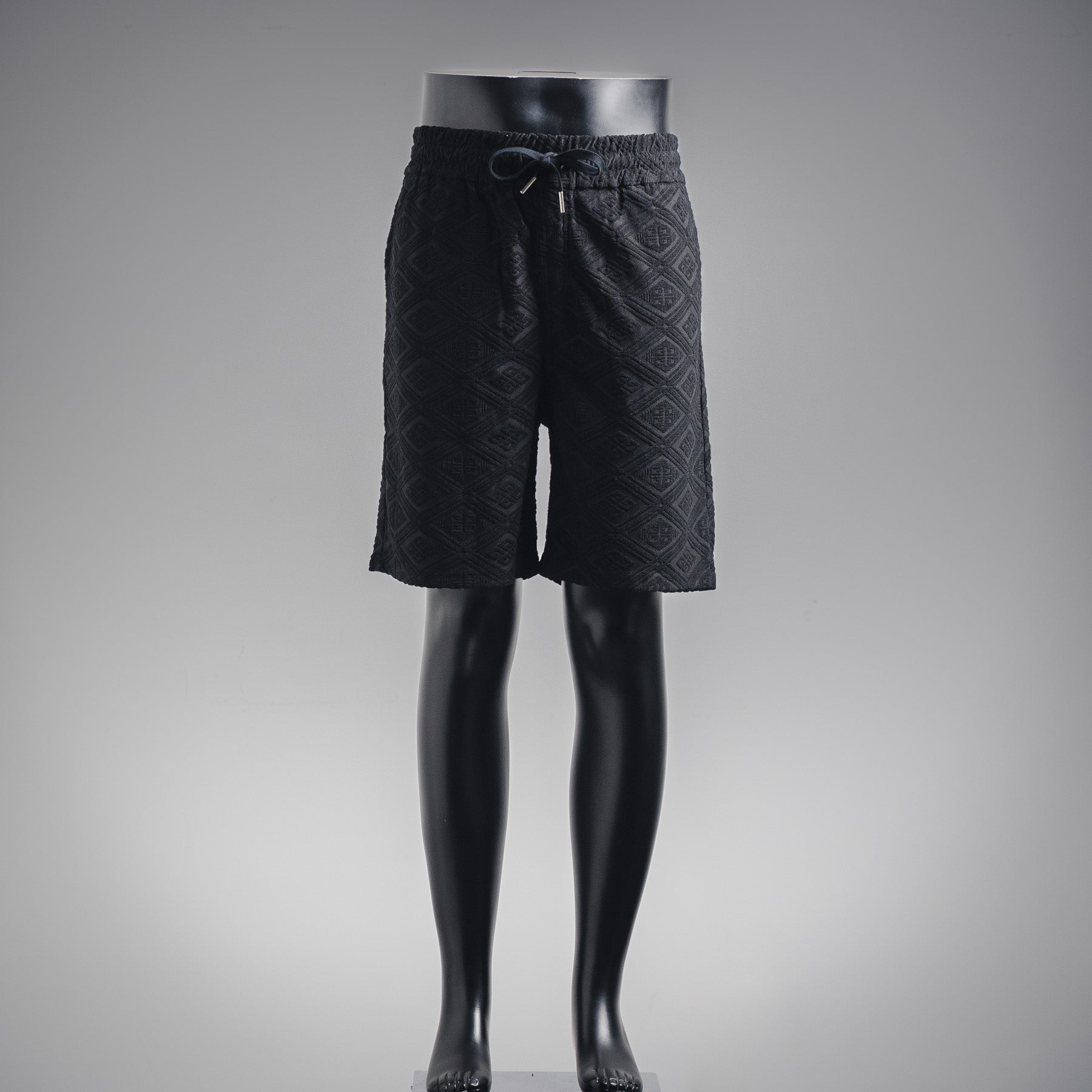Given 25ss jacquard short