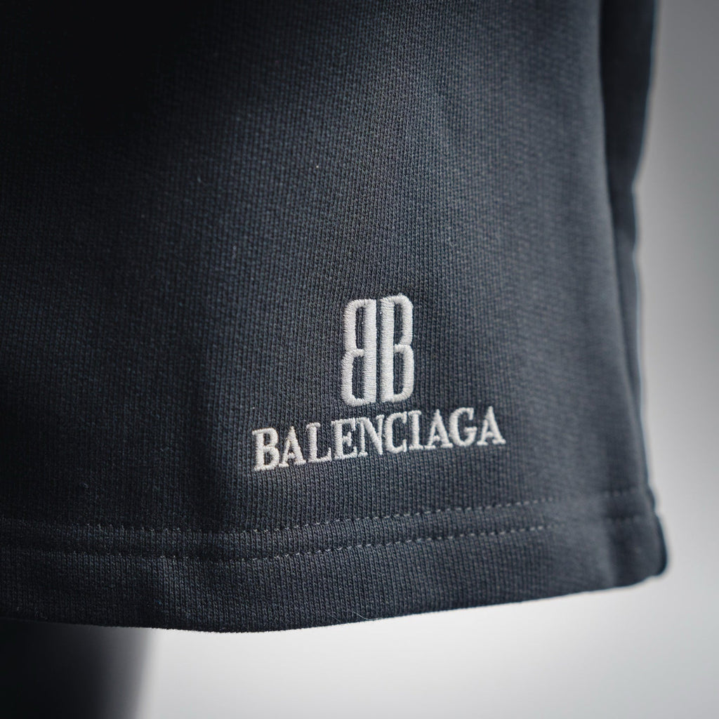 Balen 25ss embroidered short