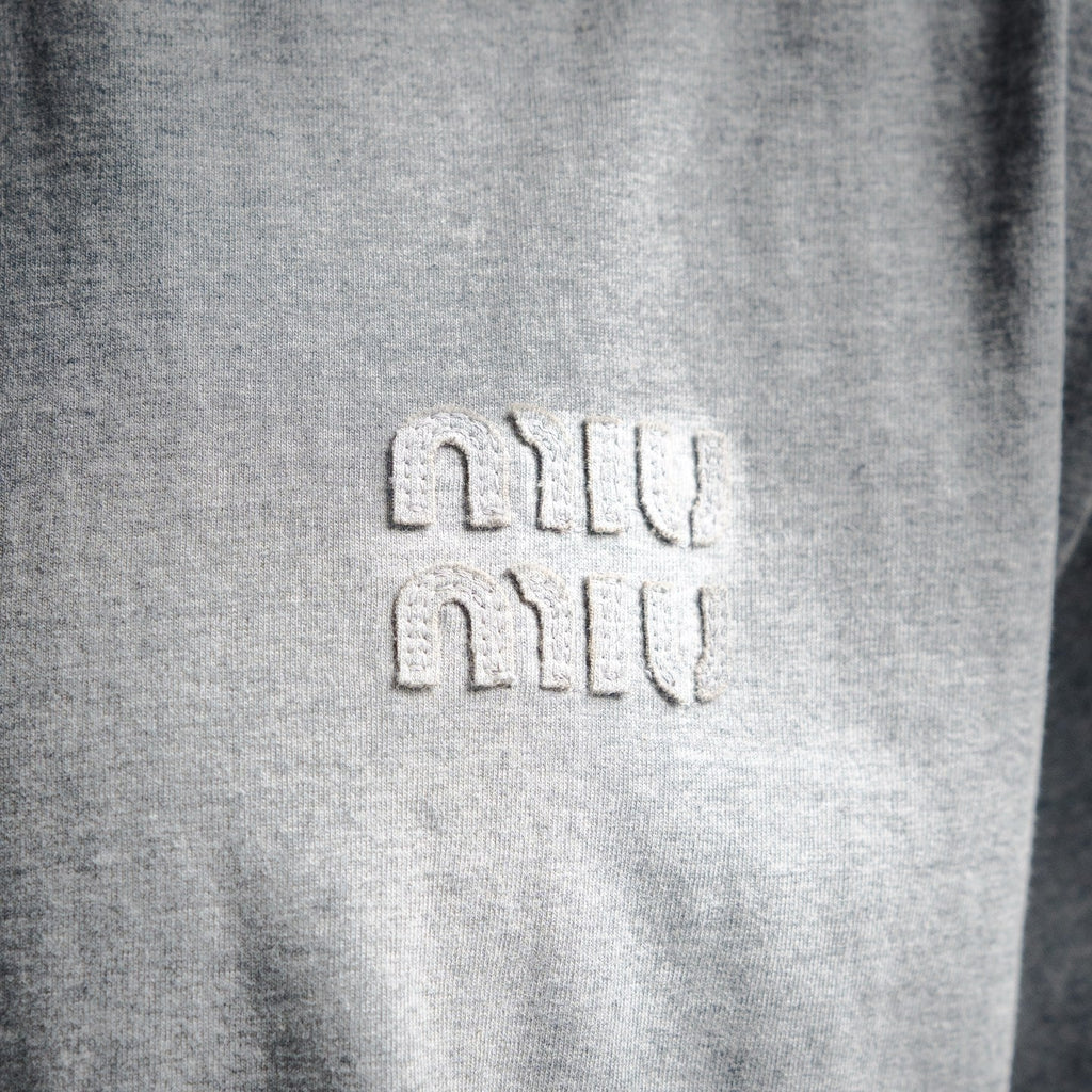 Miu 25ss embroidered t-shirt