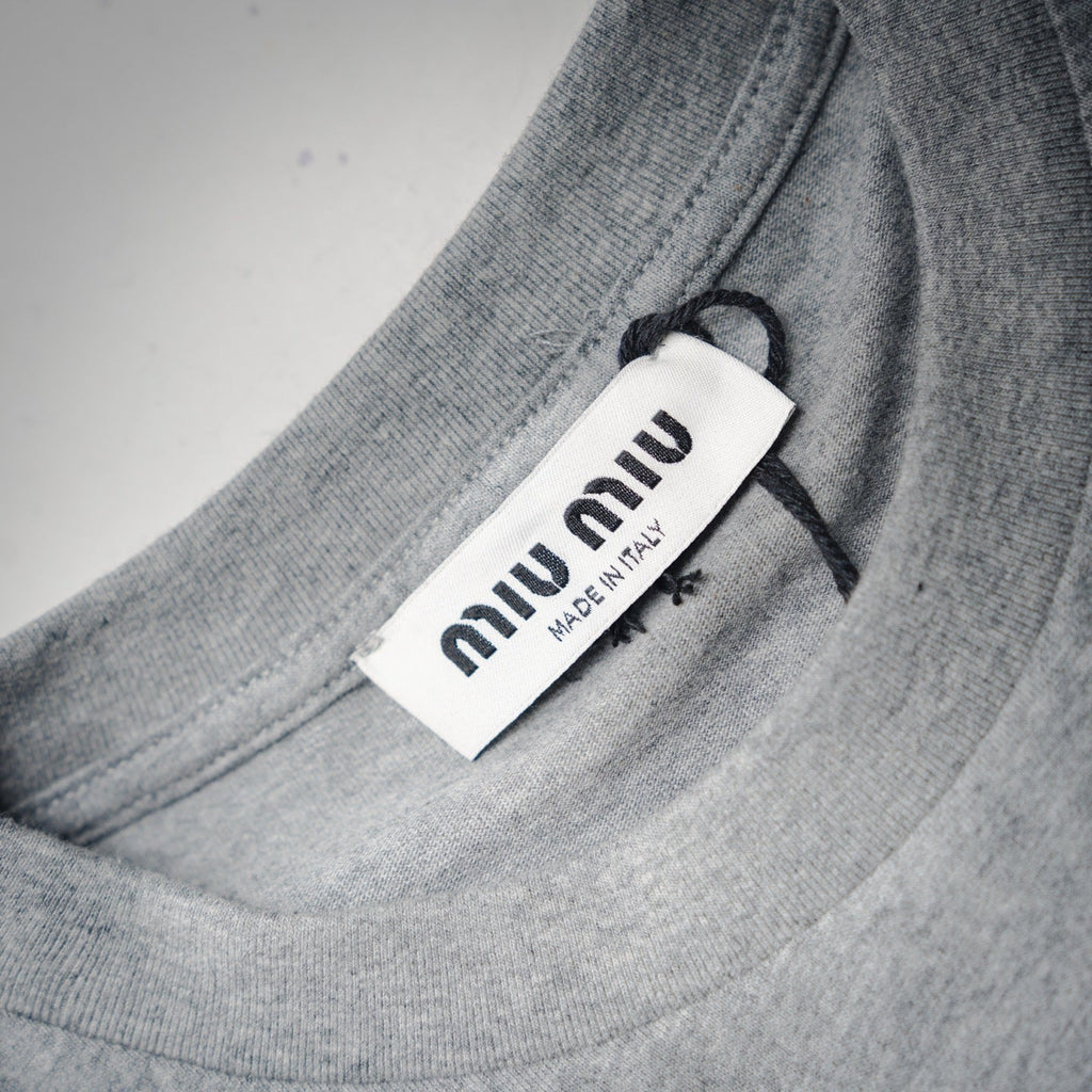Miu 25ss embroidered t-shirt