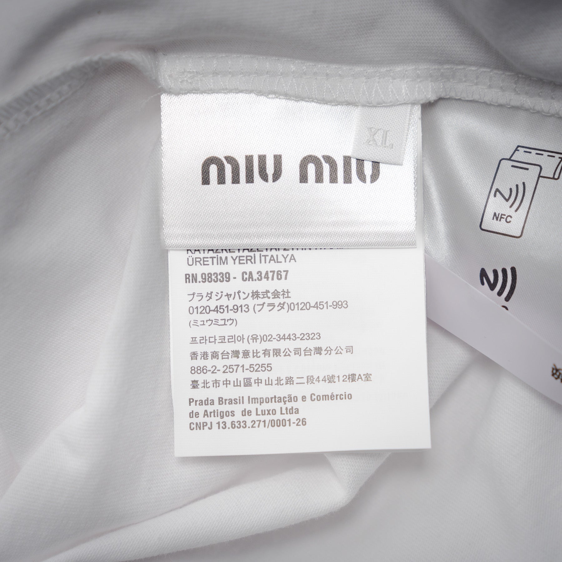 Miu 25ss embroidered t-shirt