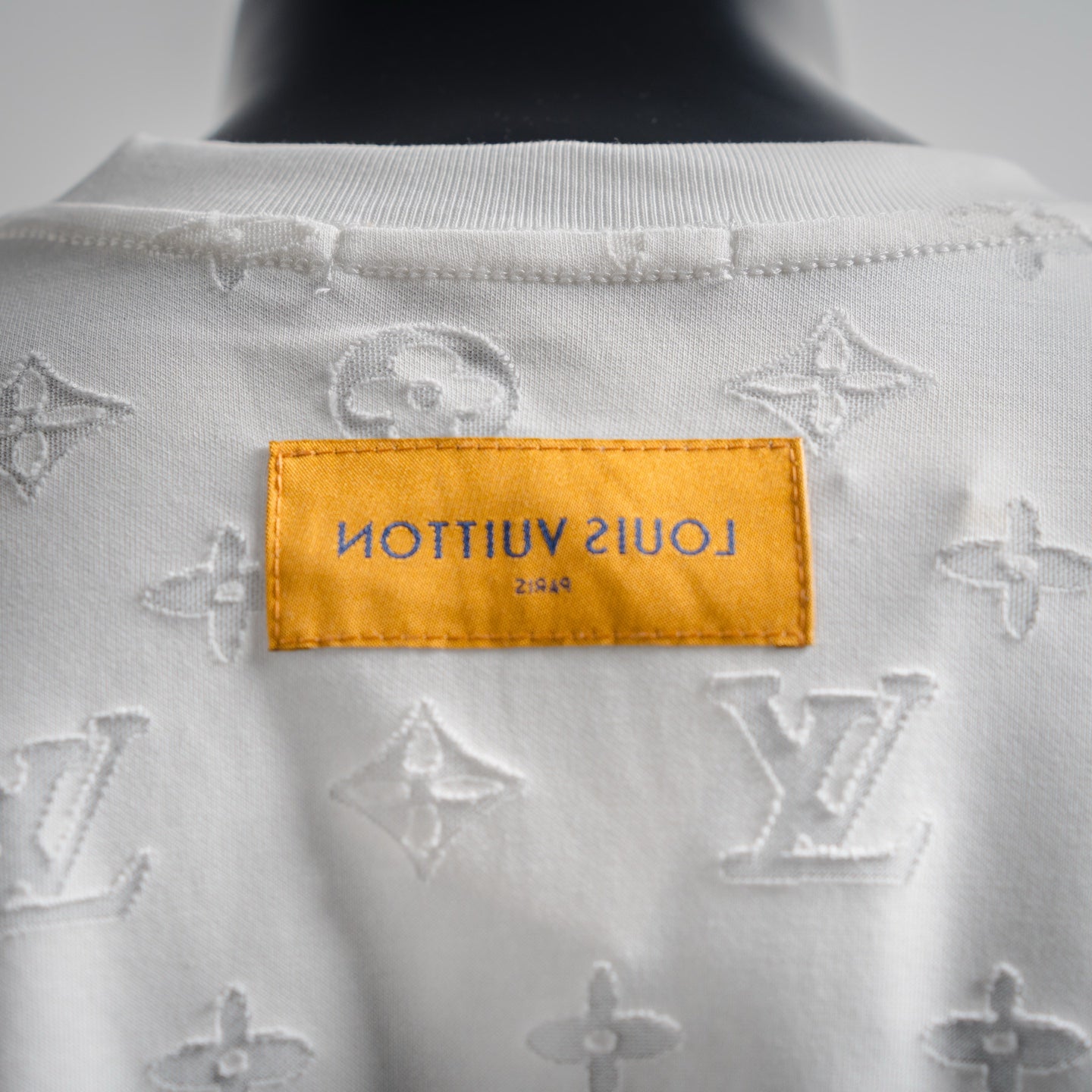 Louis 25ss embroidered t-shirt