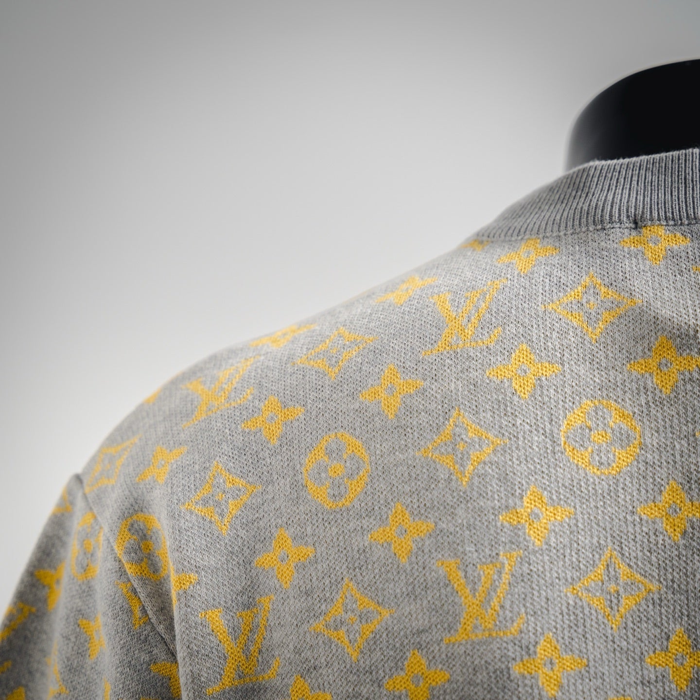 Louis 25ss knit t-shirt