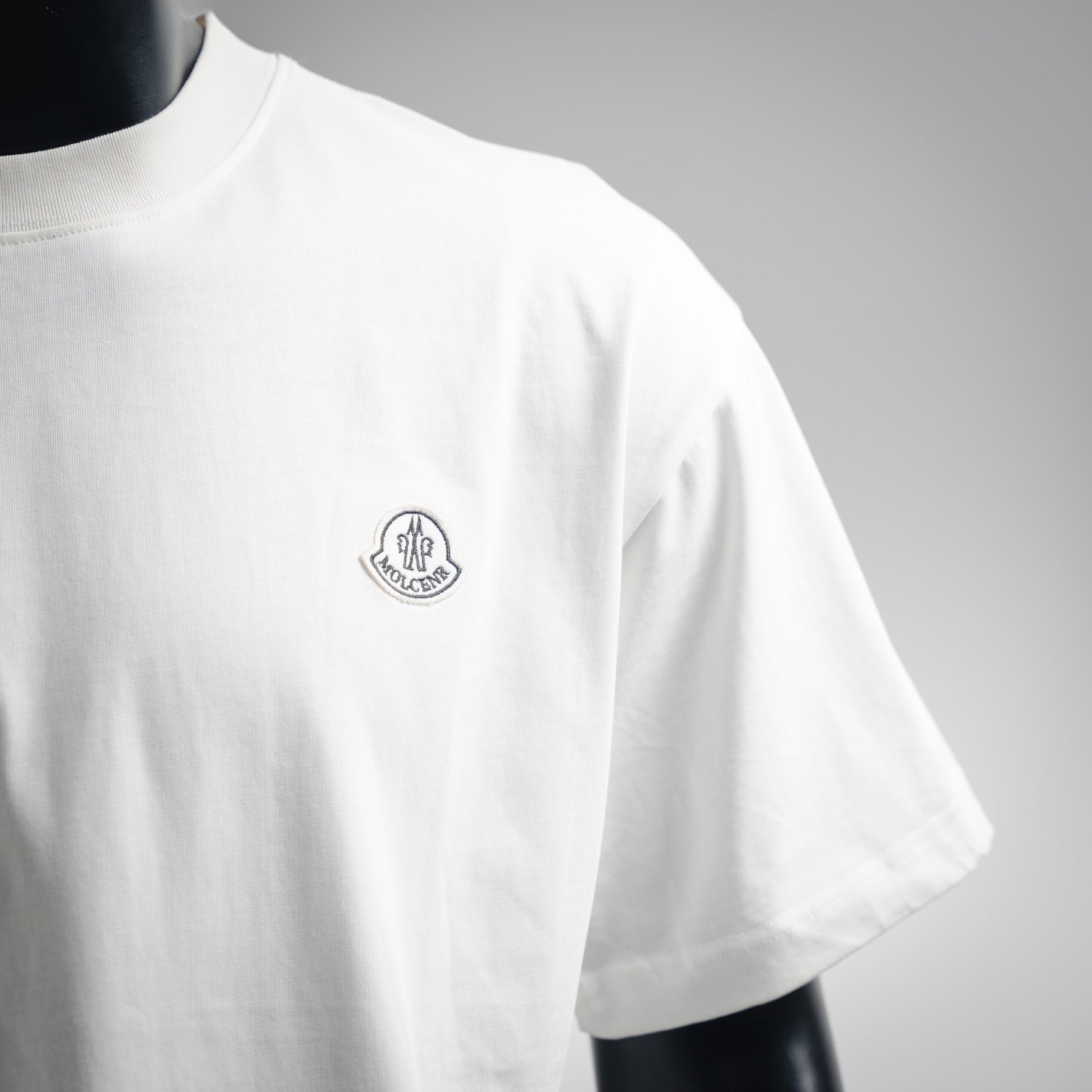 Monc 25ss embroidered t-shirt