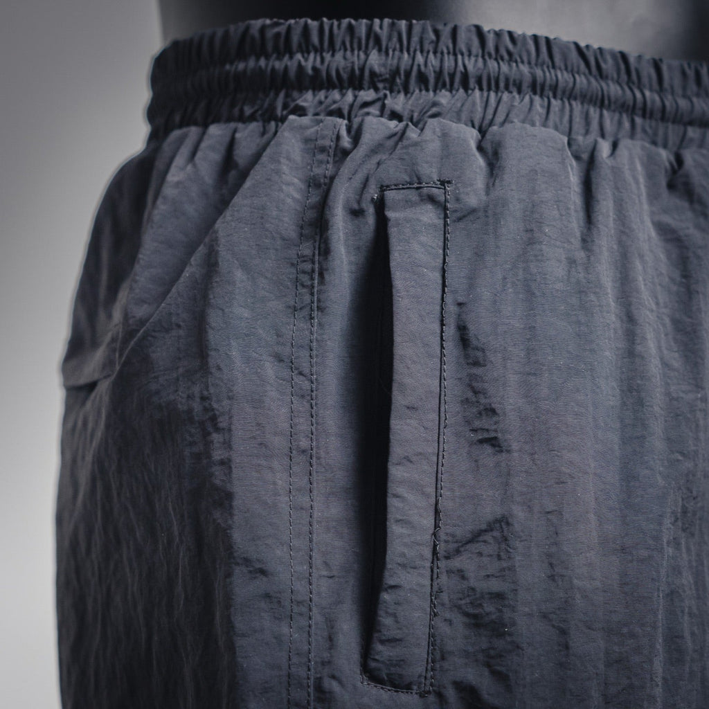 Balen 25ss embroidered short