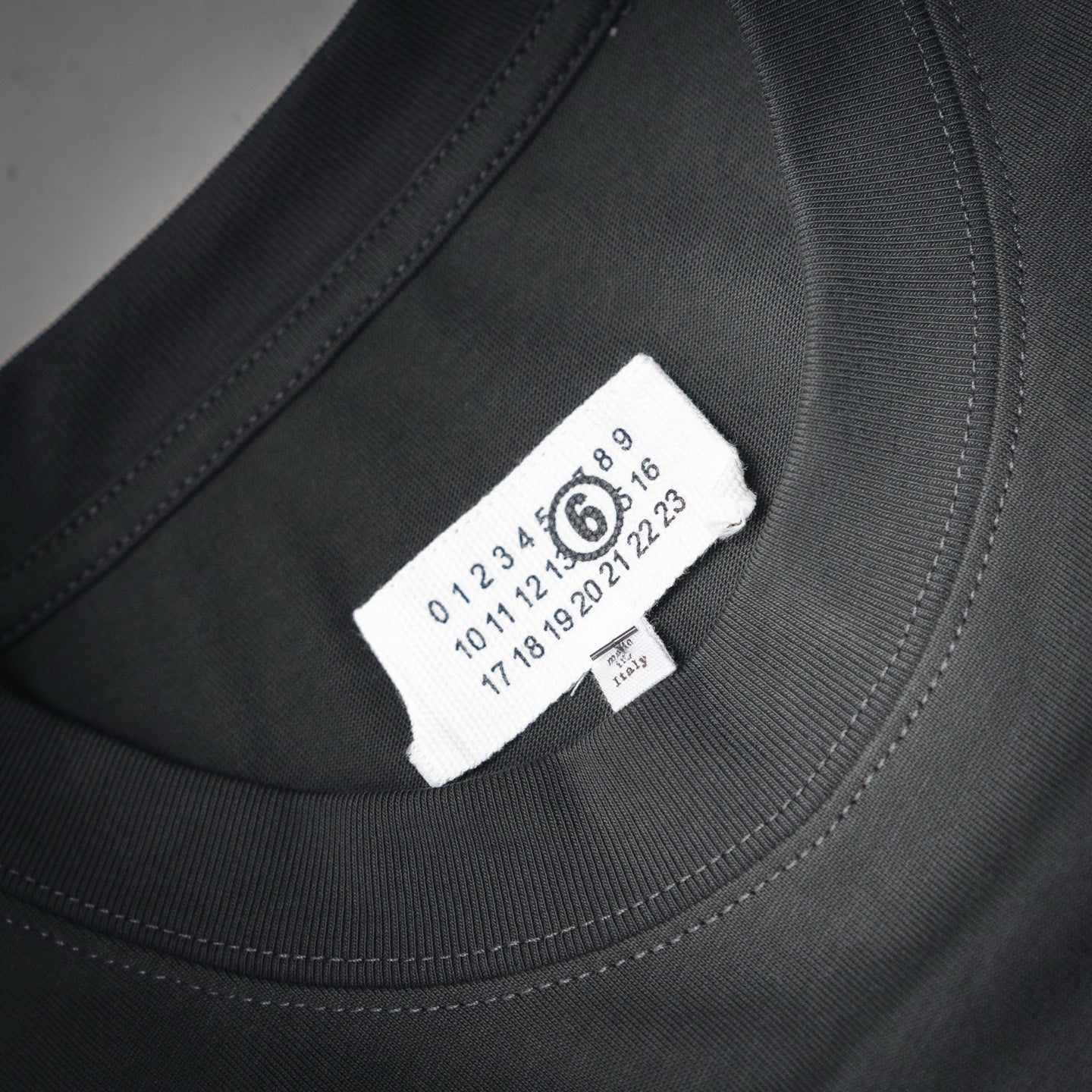 Margie 25ss embroidered t-shirt