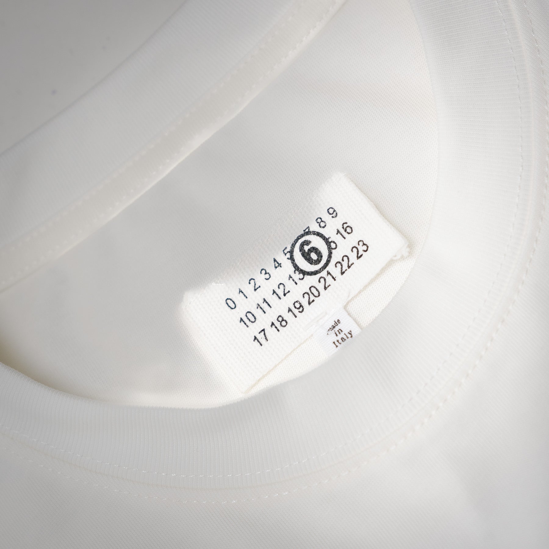 Margie 25ss embroidered t-shirt