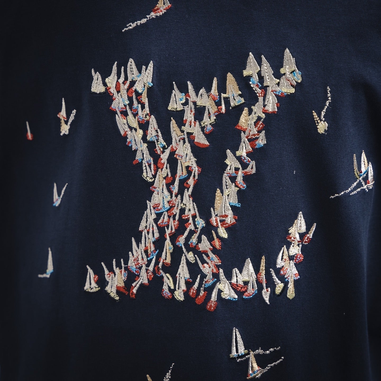 Louis 25ss embroidered t-shirt