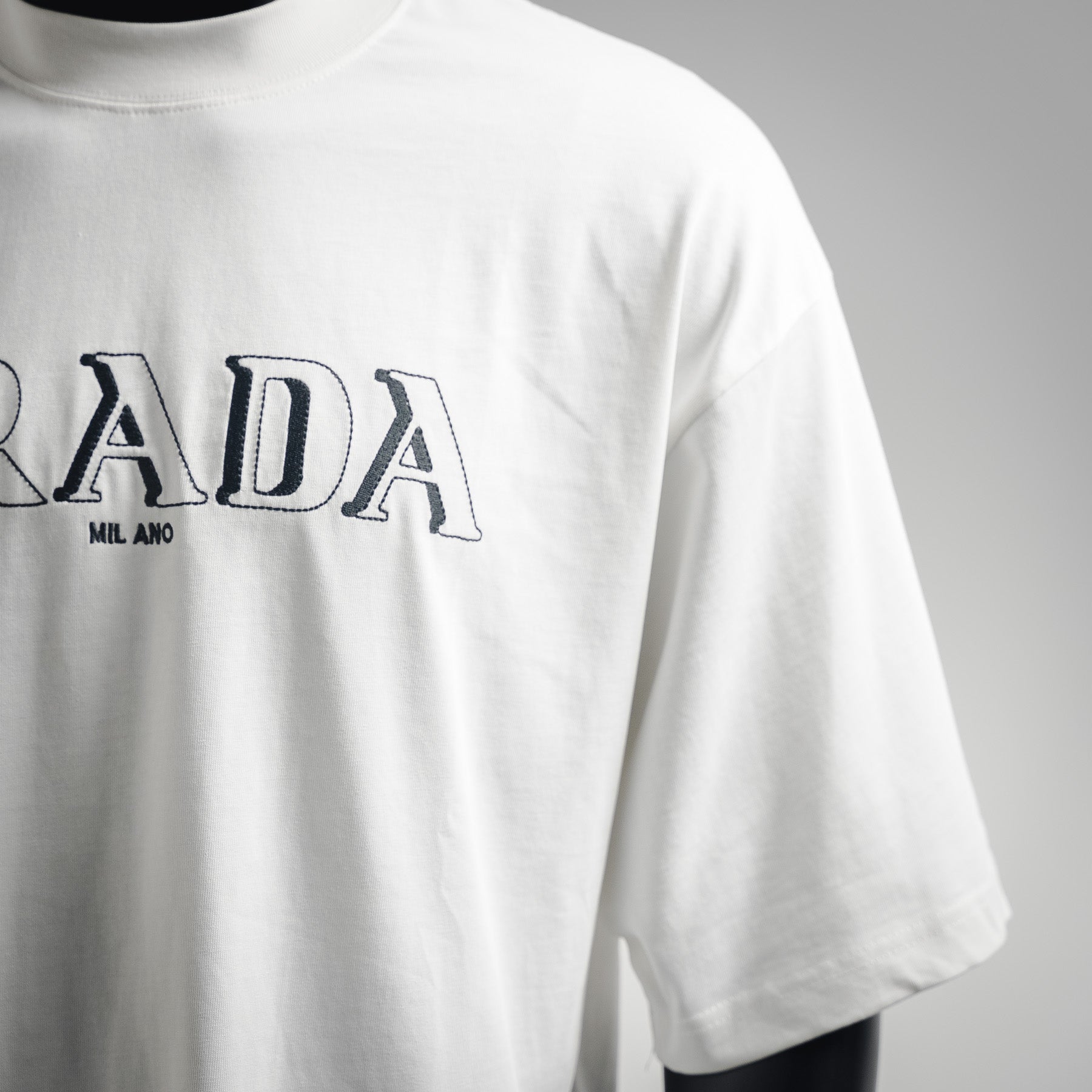 Pra 25ss embroidered t-shirt