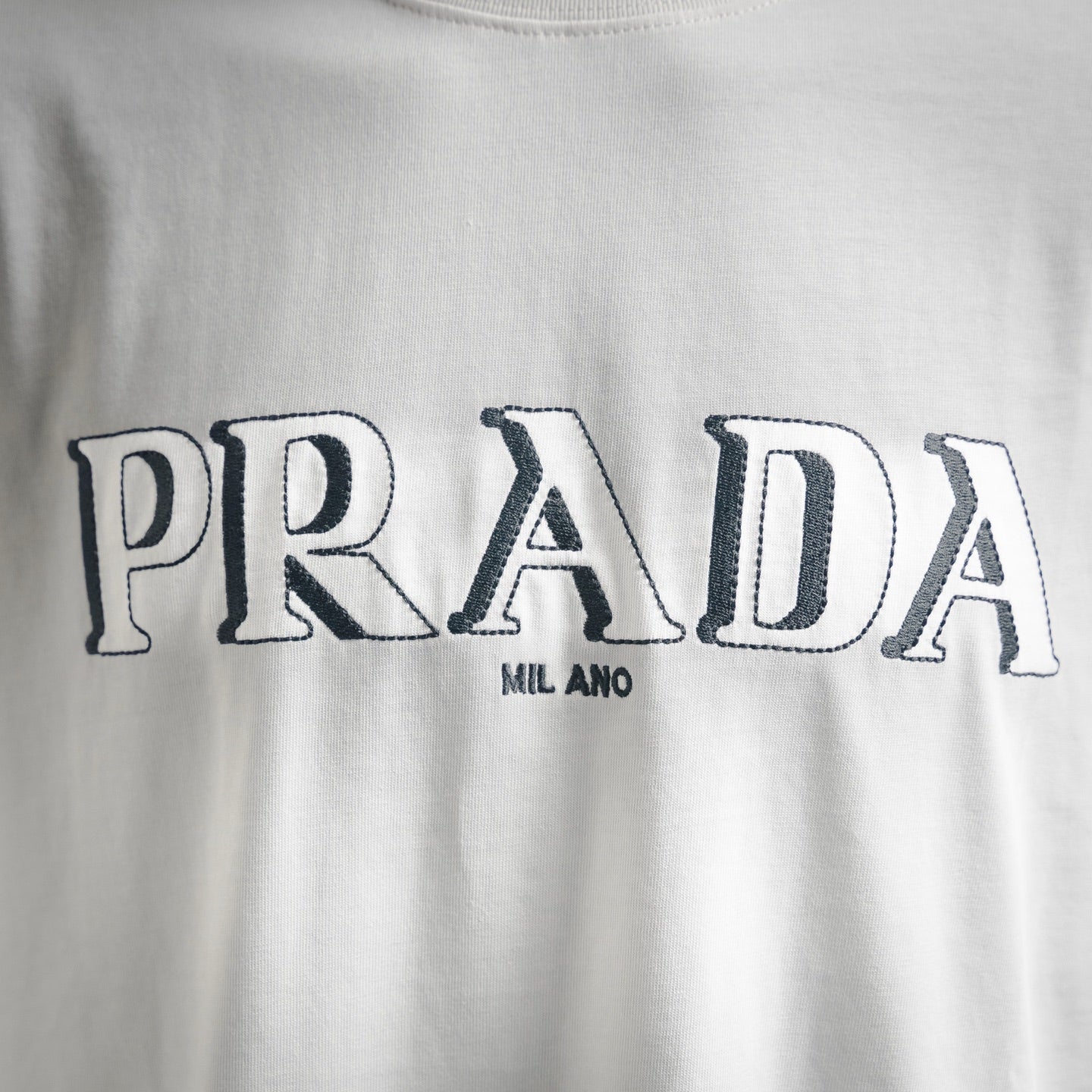Pra 25ss embroidered t-shirt