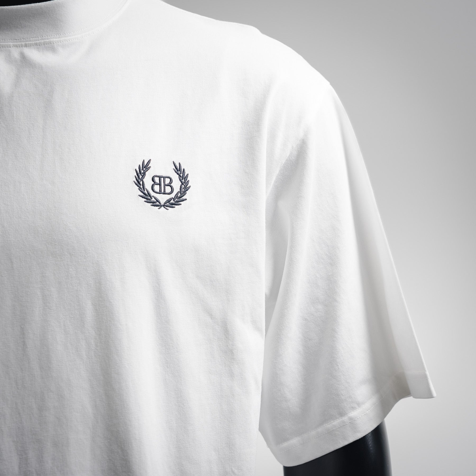 Balen 25ss embroidered t-shirt