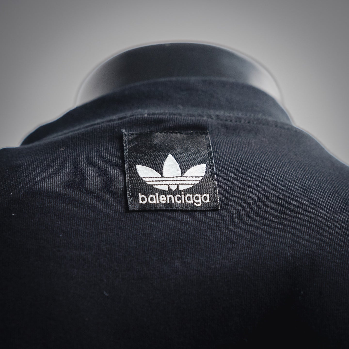 Balen * adi 25ss embroidered t-shirt