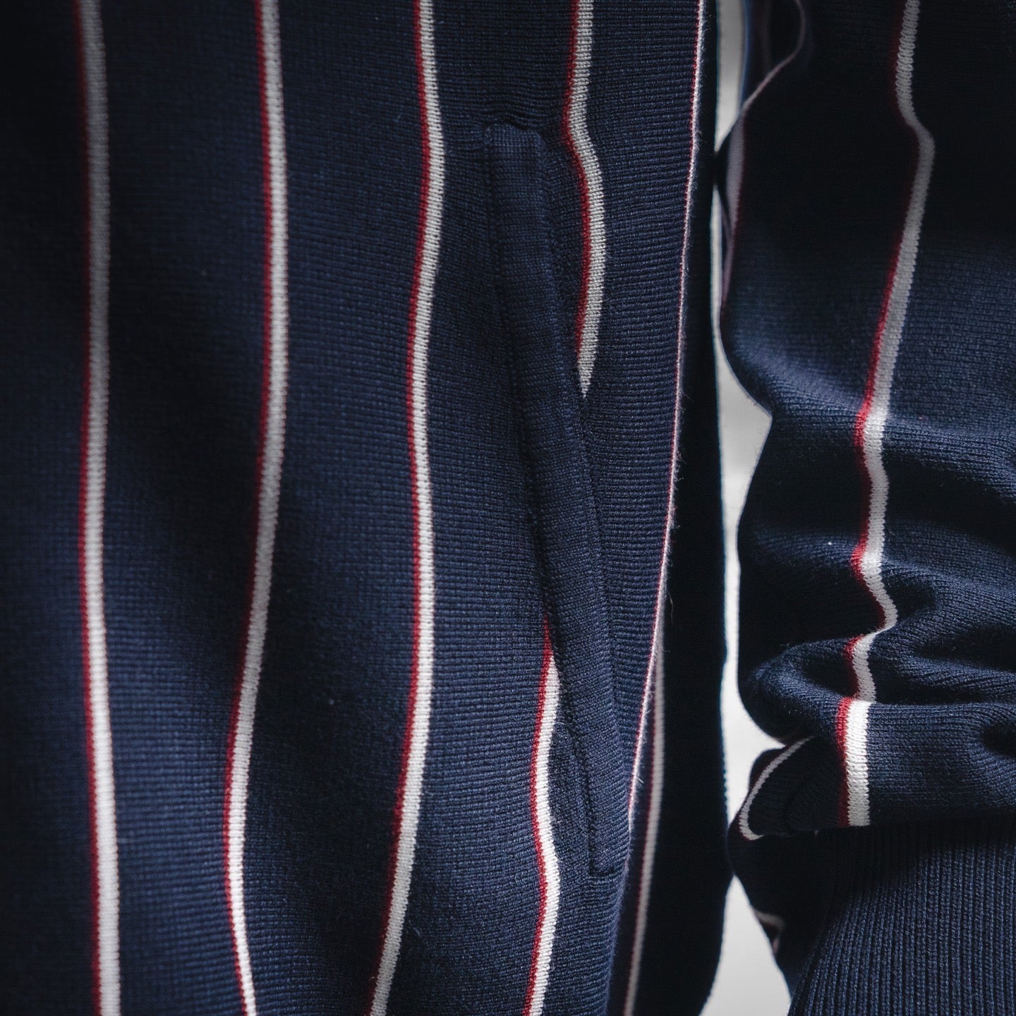 Pra 25ss embroidered sweater