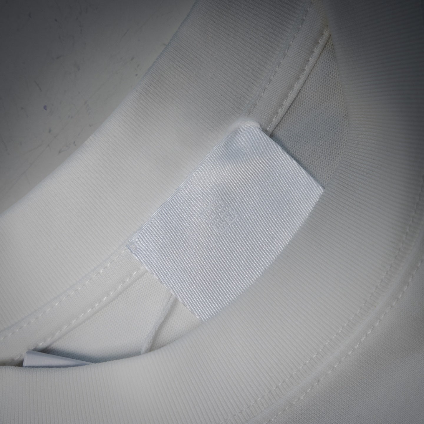 Given 25ss printed t-shirt