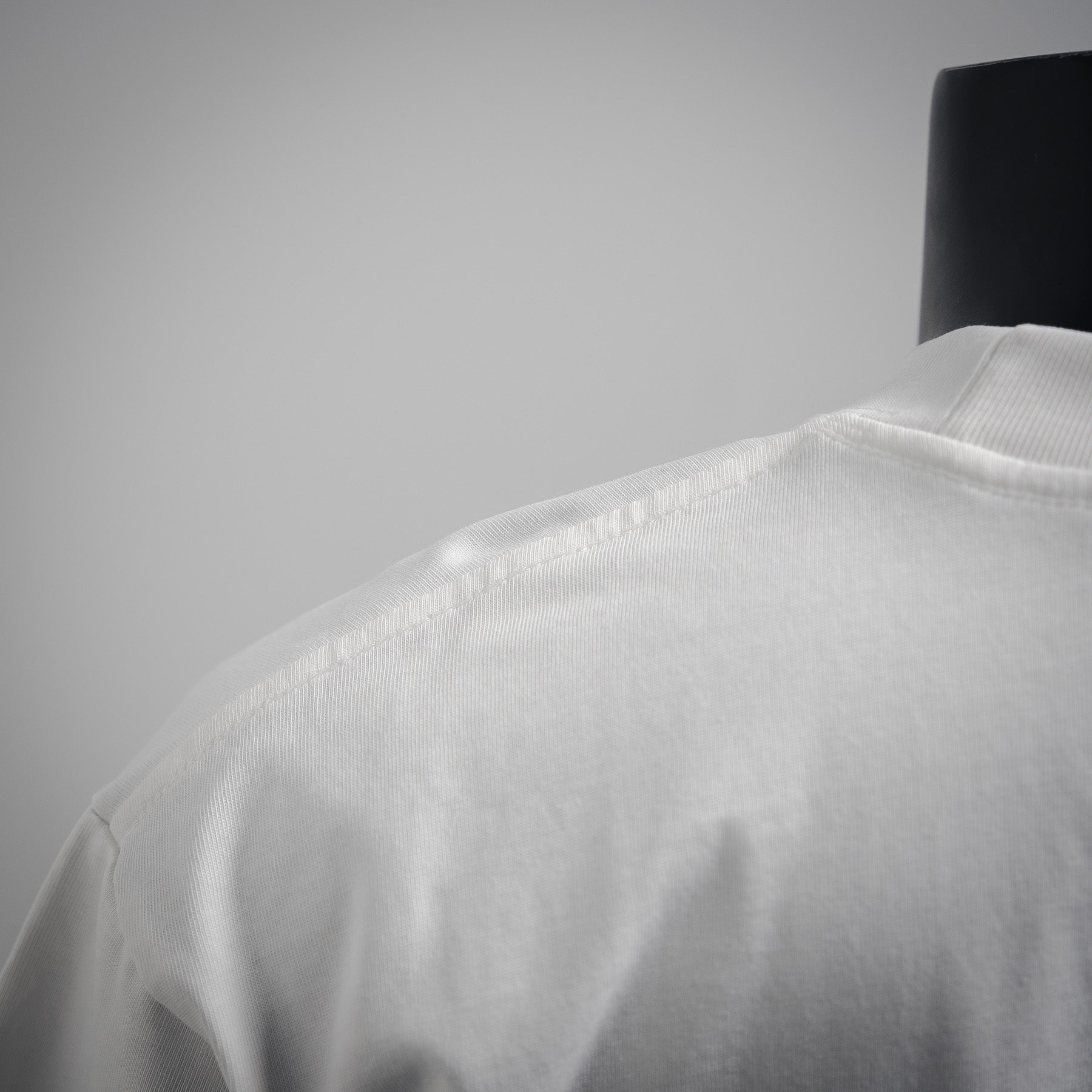 Given 25ss  printed t-shirt