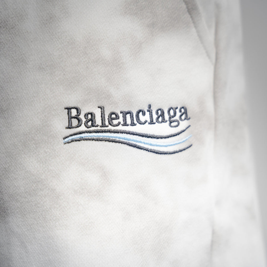 Balen 25ss embroidered short